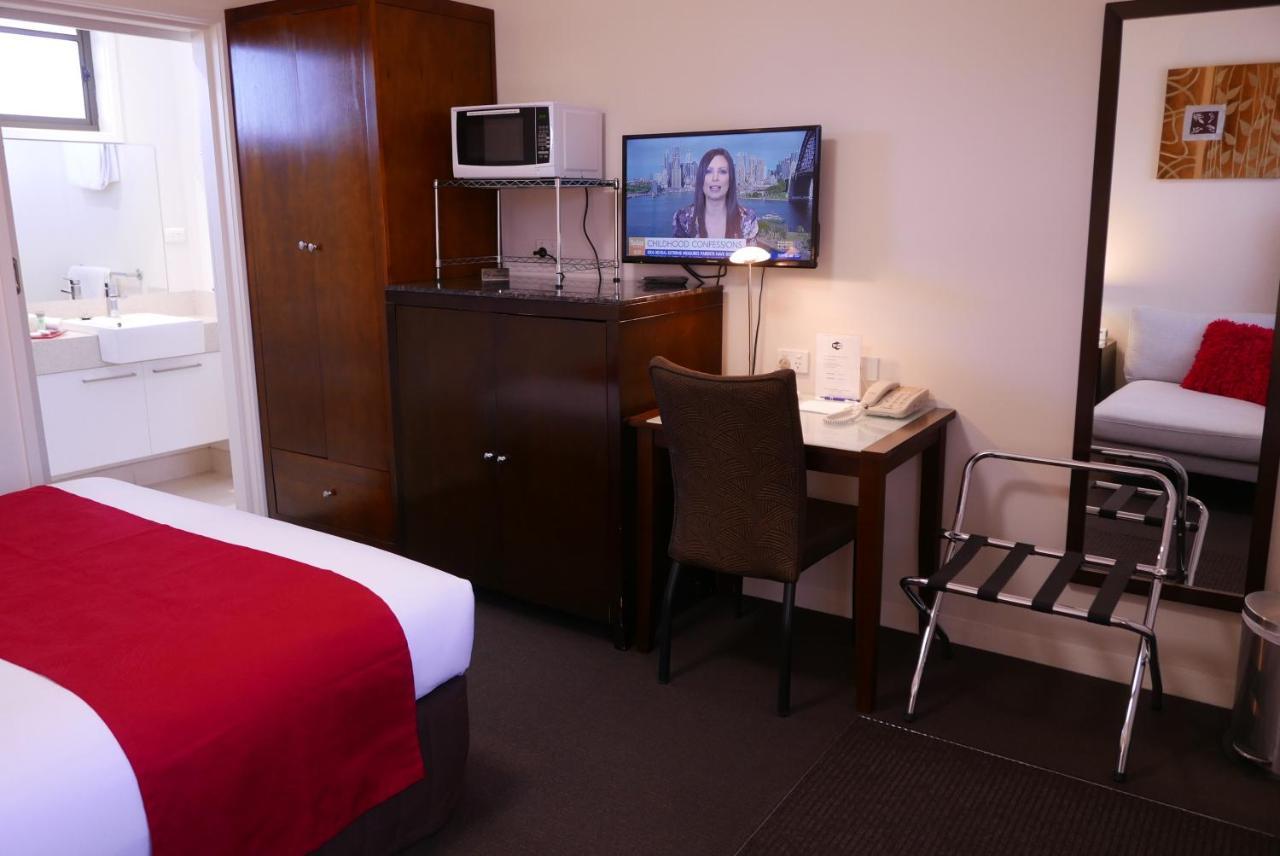 מריבורו Junction Motel מראה חיצוני תמונה