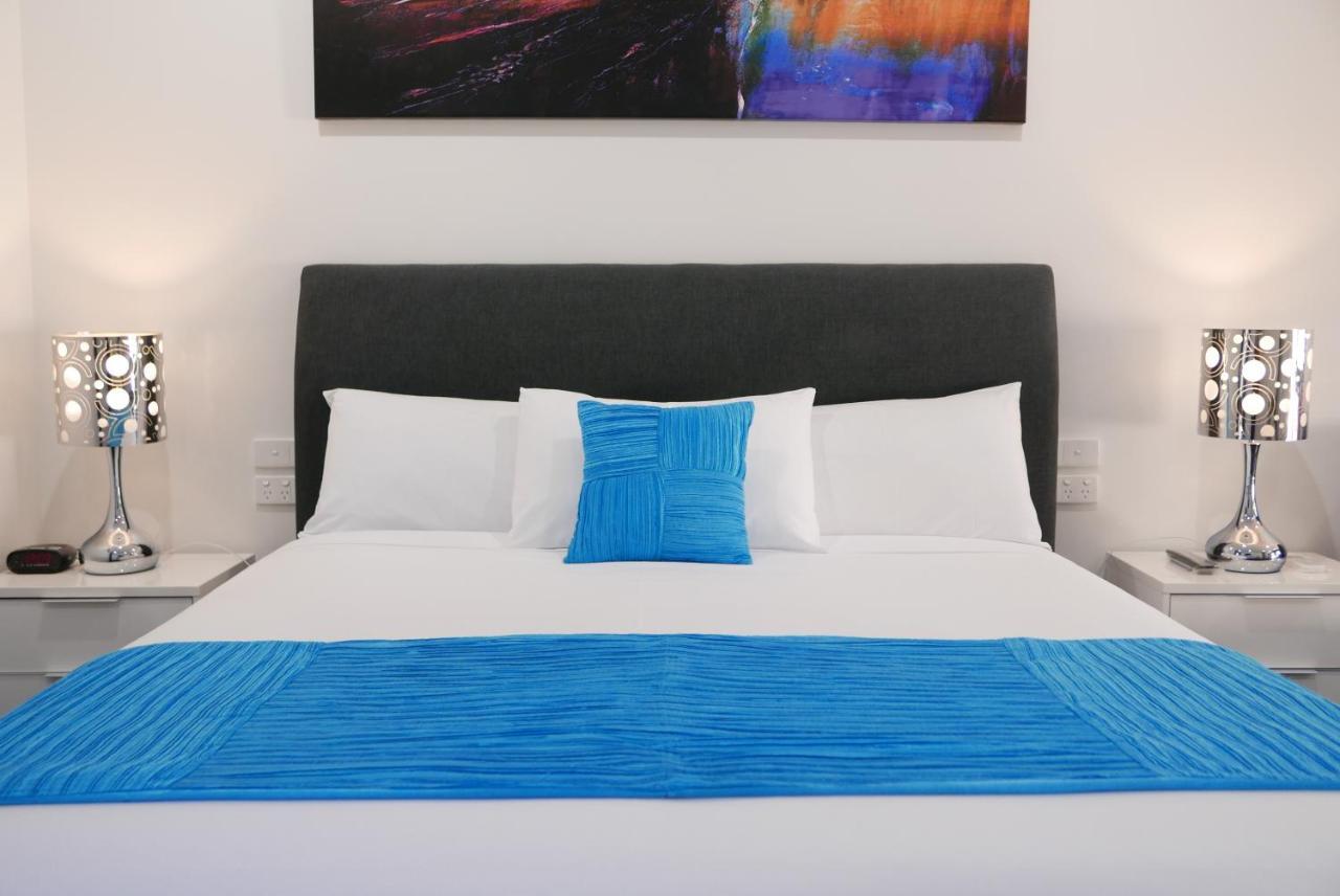 מריבורו Junction Motel מראה חיצוני תמונה
