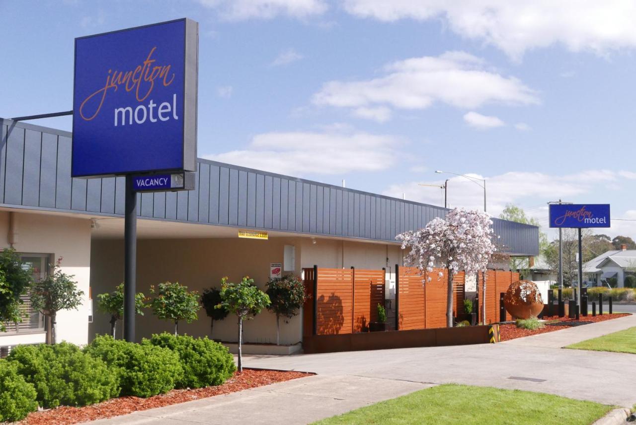 מריבורו Junction Motel מראה חיצוני תמונה